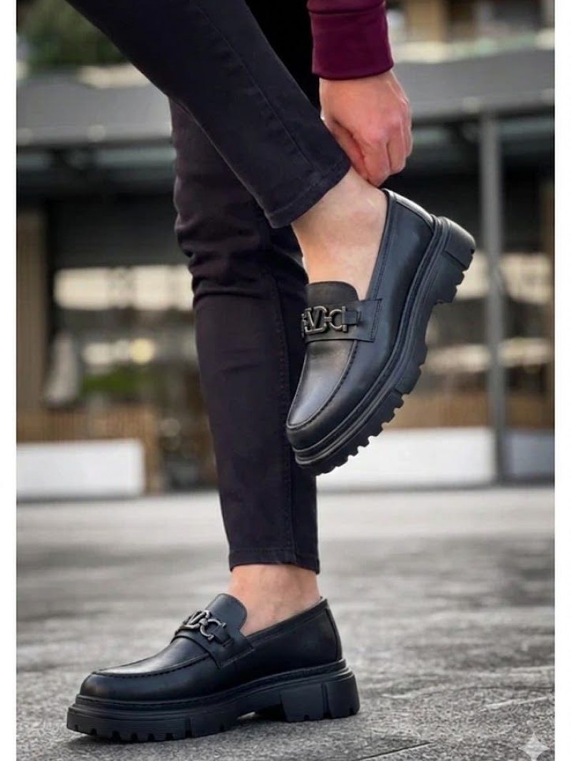 OLD-5071 Siyah Deri Valantino Eva taban