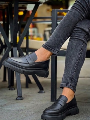 OLD-5073 Siyah Deri maskeli Eva taban