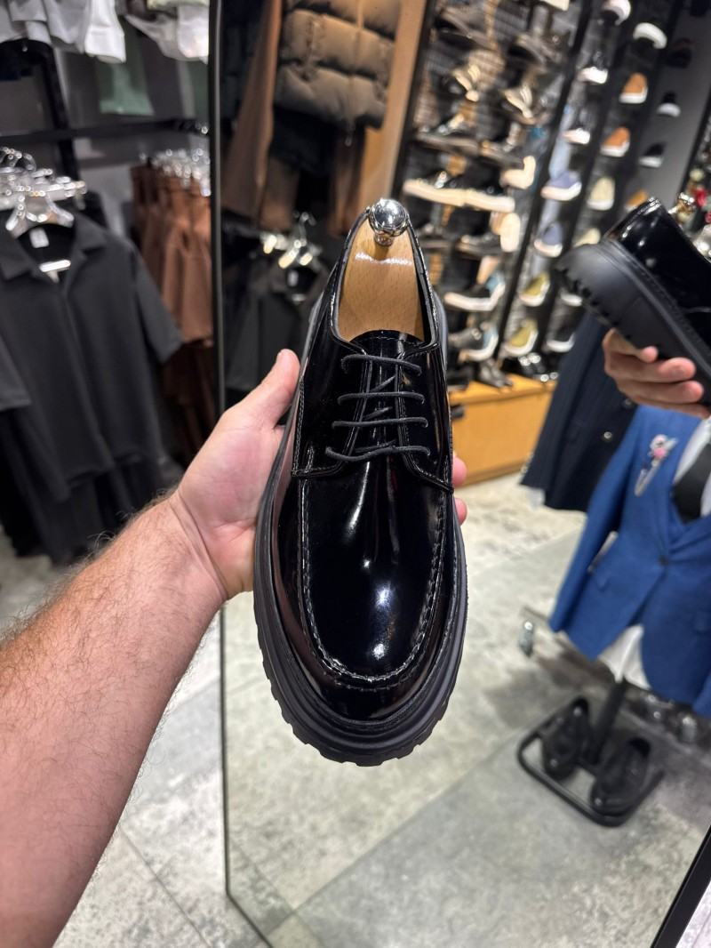 OLD-5050 Siyah Deri Parlak Bağcıklı