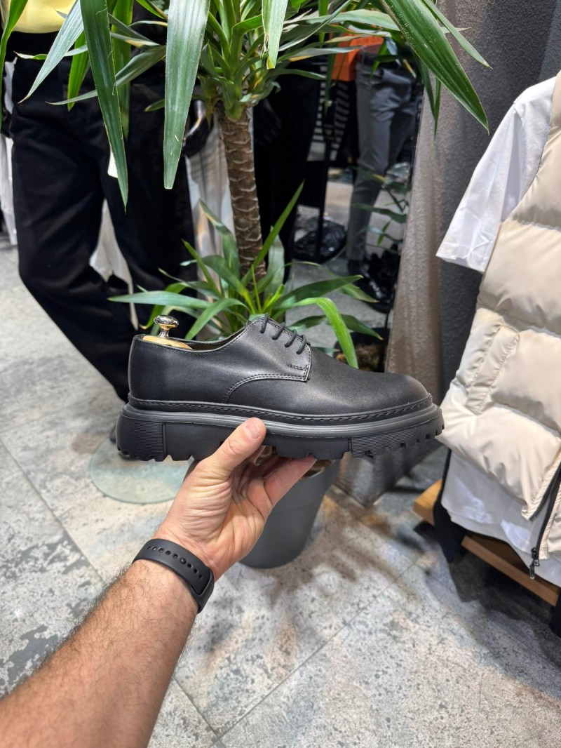 OLD-5061 Siyah Deri Bağcıklı