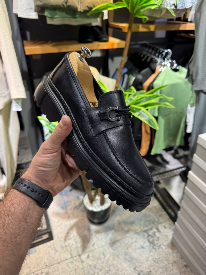 OLD-5070 Siyah Deri Tokalı Eva taban