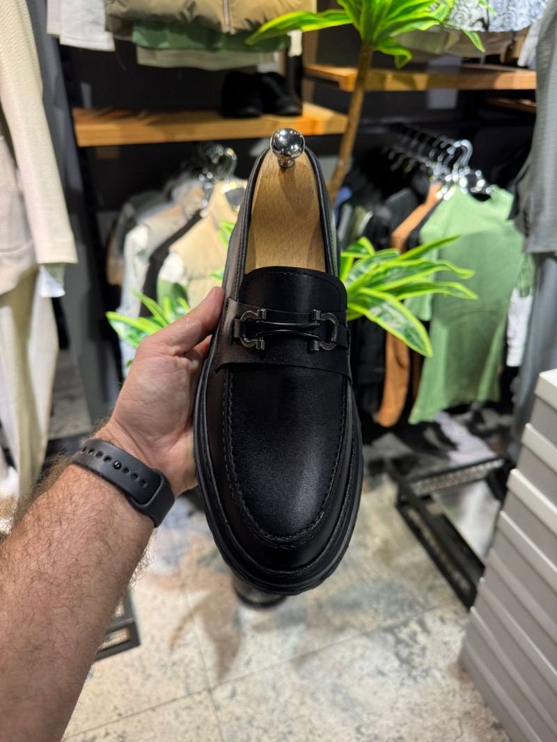 OLD-5070 Siyah Deri Tokalı Eva taban